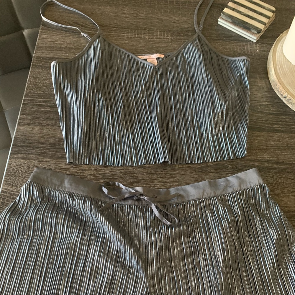 Victoria Secret Sleepwear